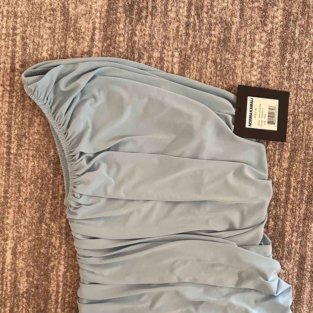 NWT Norma Kamali Diana Dress Midi Knee Length Powder Blue - Picture 3 of 6